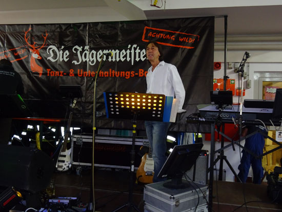 http://die-jaegermeisters-band.de/media/Feuerwehr Trostberg 2015/DSC00245.jpg
